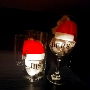 His and her santa hat couple gift beer mug and wine glass